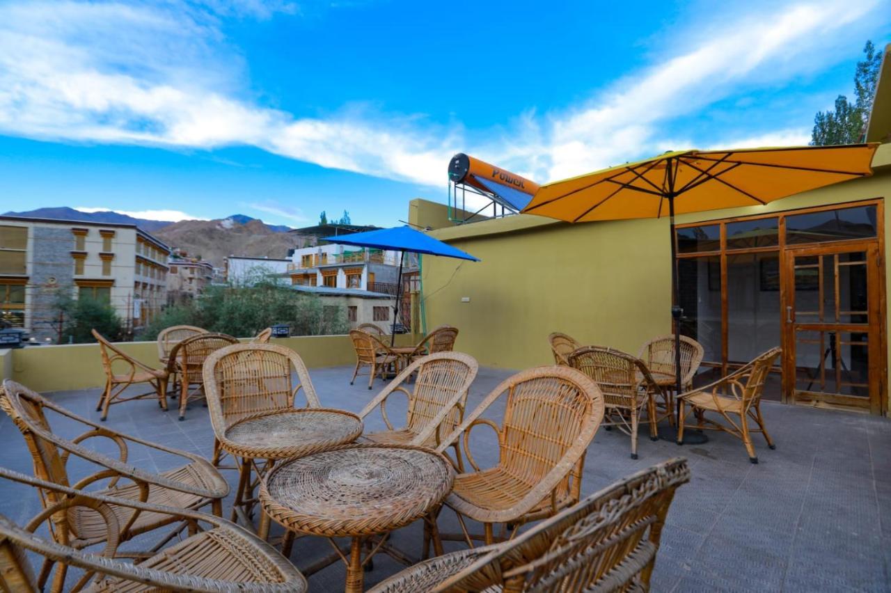 Hotel Sky Desert - Leh Ladakh Ut Kültér fotó